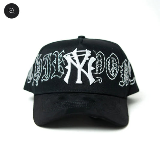 31 Hats "Crystals White"